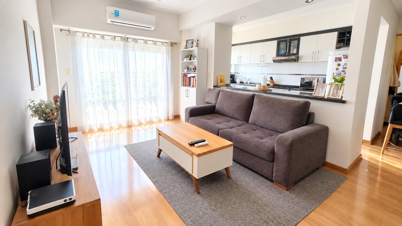 VENTA DEPTO 2 AMB BALCON WILDE - 1