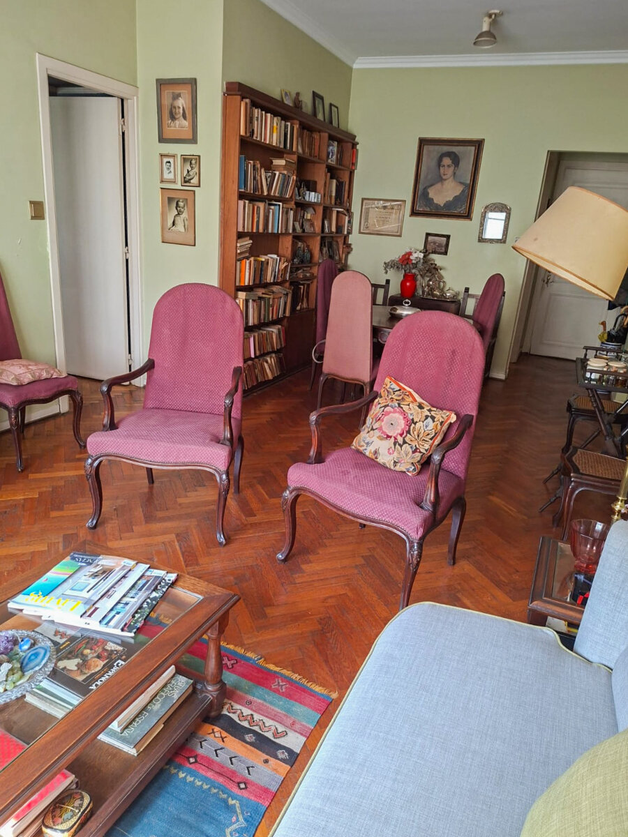 RECOLETA - LARREA 1300 - SEÑORIAL 4 AMB CON DEP. MUY LUMINOSO - 90m2 - U$S190.000 - 31