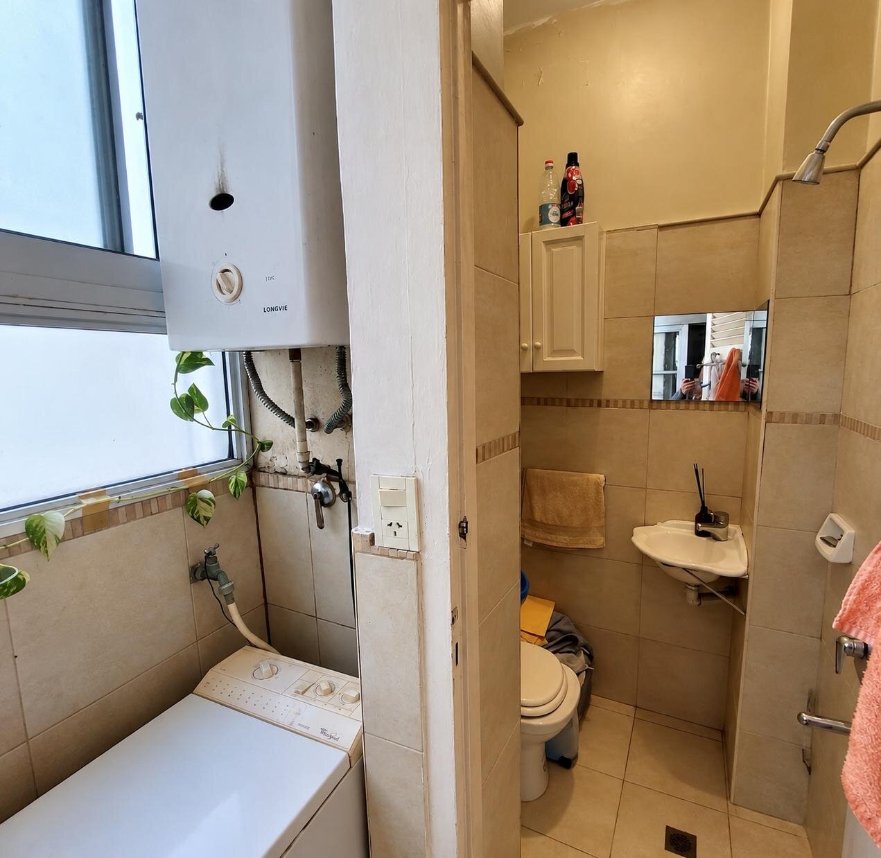 RECOLETA - LARREA 1300 - SEÑORIAL 4 AMB CON DEP. MUY LUMINOSO - 90m2 - U$S190.000 - 20
