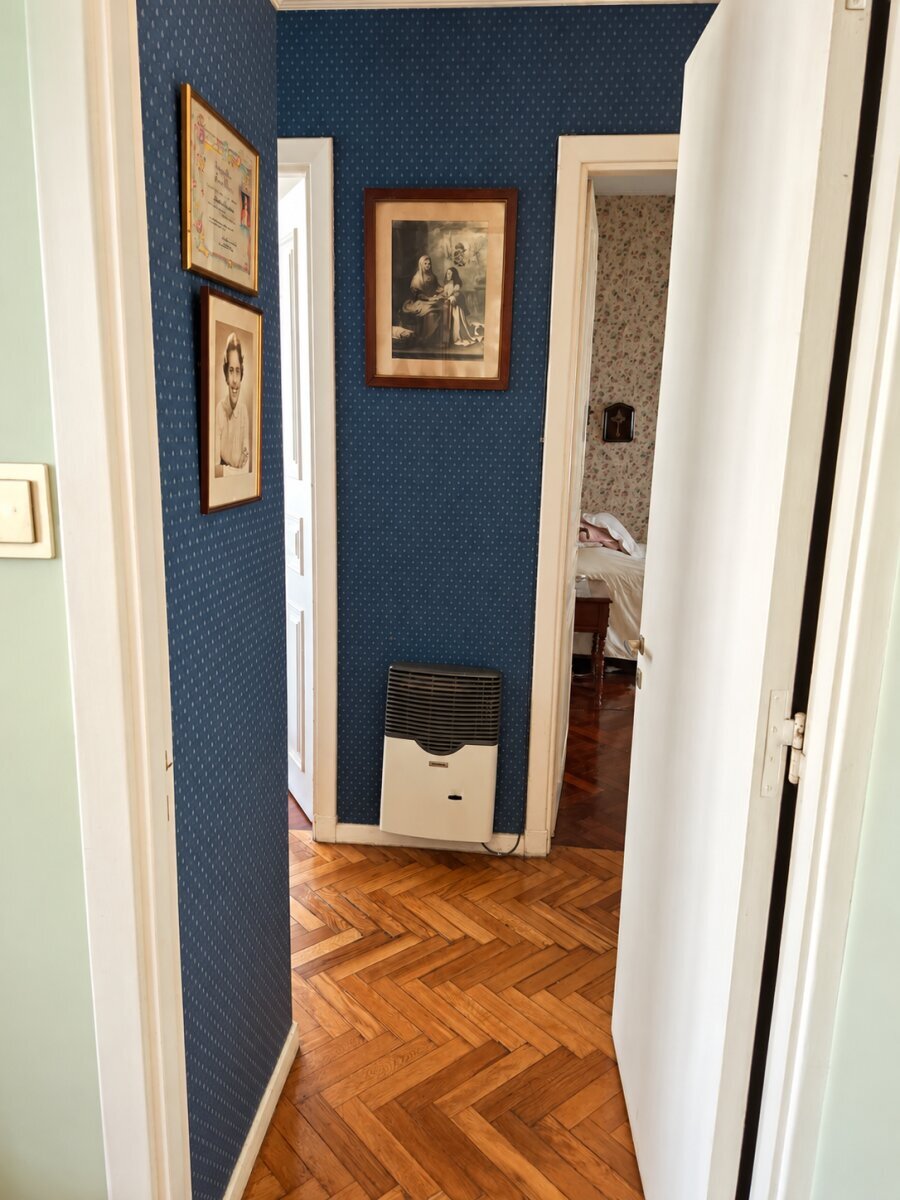 RECOLETA - LARREA 1300 - SEÑORIAL 4 AMB CON DEP. MUY LUMINOSO - 90m2 - U$S190.000 — foto 9