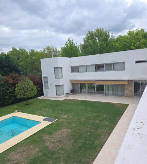 Casas - Ibarlucea - Venta