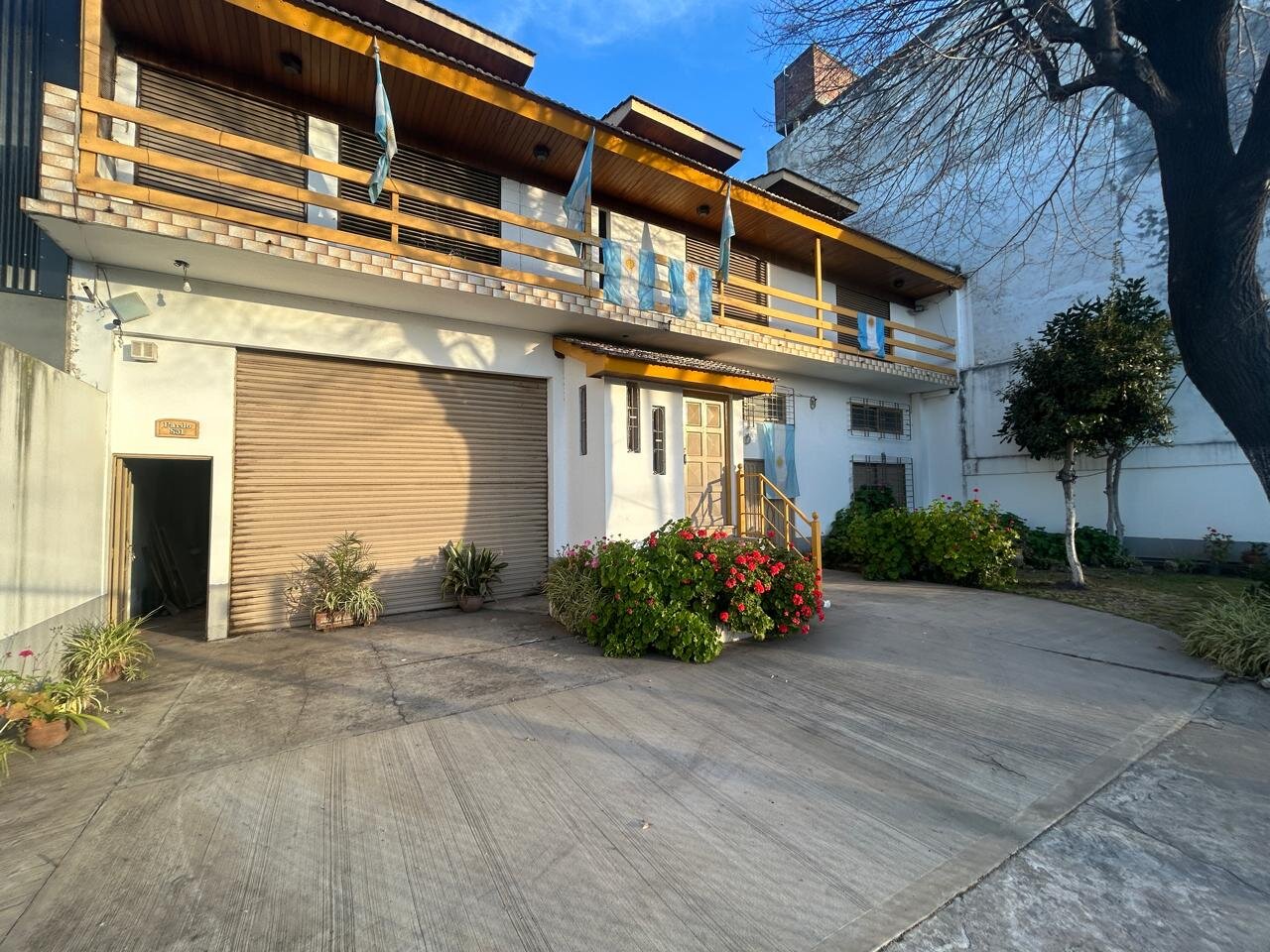 VTA:APTO CRÉDITO Casa amplia c/local y galpón-BELLA VISTA-San Miguel - 23