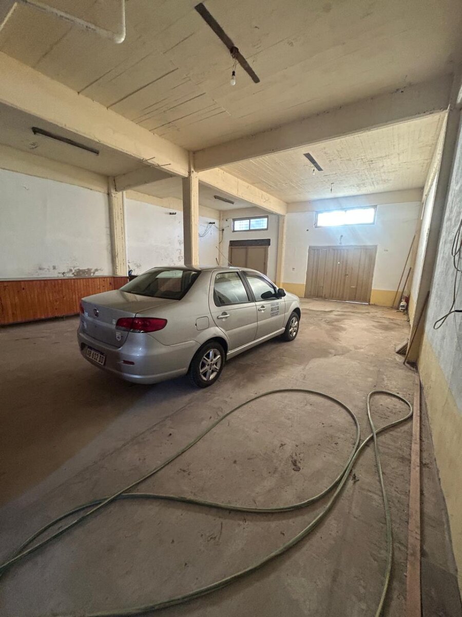 VTA:APTO CRÉDITO Casa amplia c/local y galpón-BELLA VISTA-San Miguel - 19