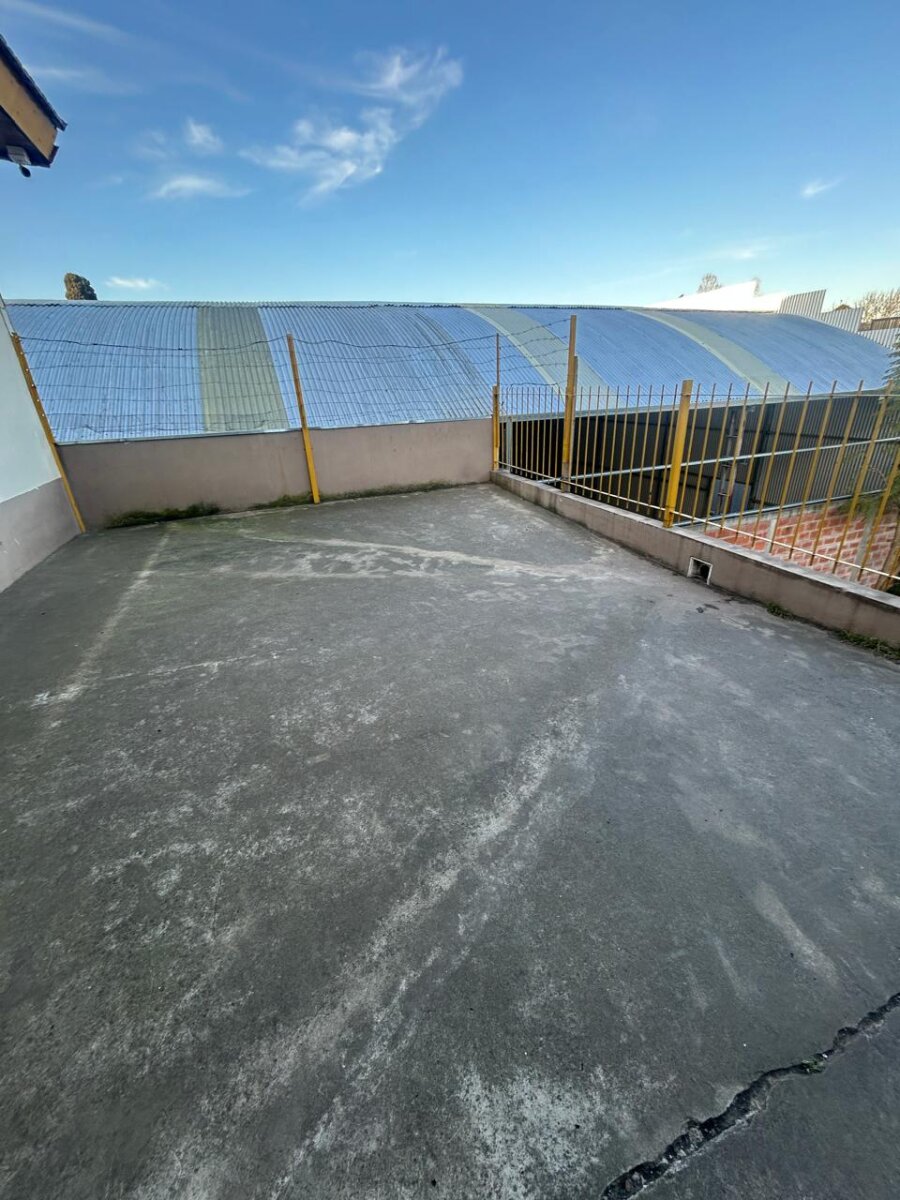 VTA:APTO CRÉDITO Casa amplia c/local y galpón-BELLA VISTA-San Miguel - 18
