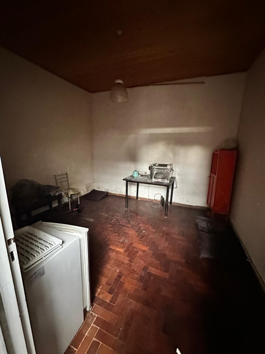 VENTA DEPARTAMENTO DE PASILLO 2 DORMITORIOS GABOTO 1200 - Patio y terraza - 8
