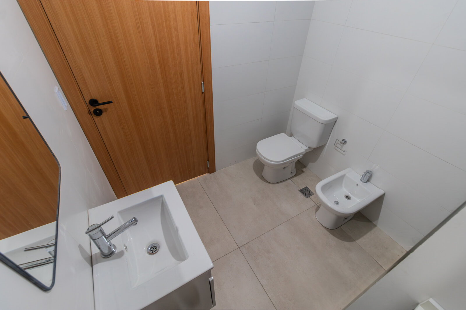 Venta. Departamento 3 ambientes a estrenar. Con patio. Eléctrico. Liniers - 6