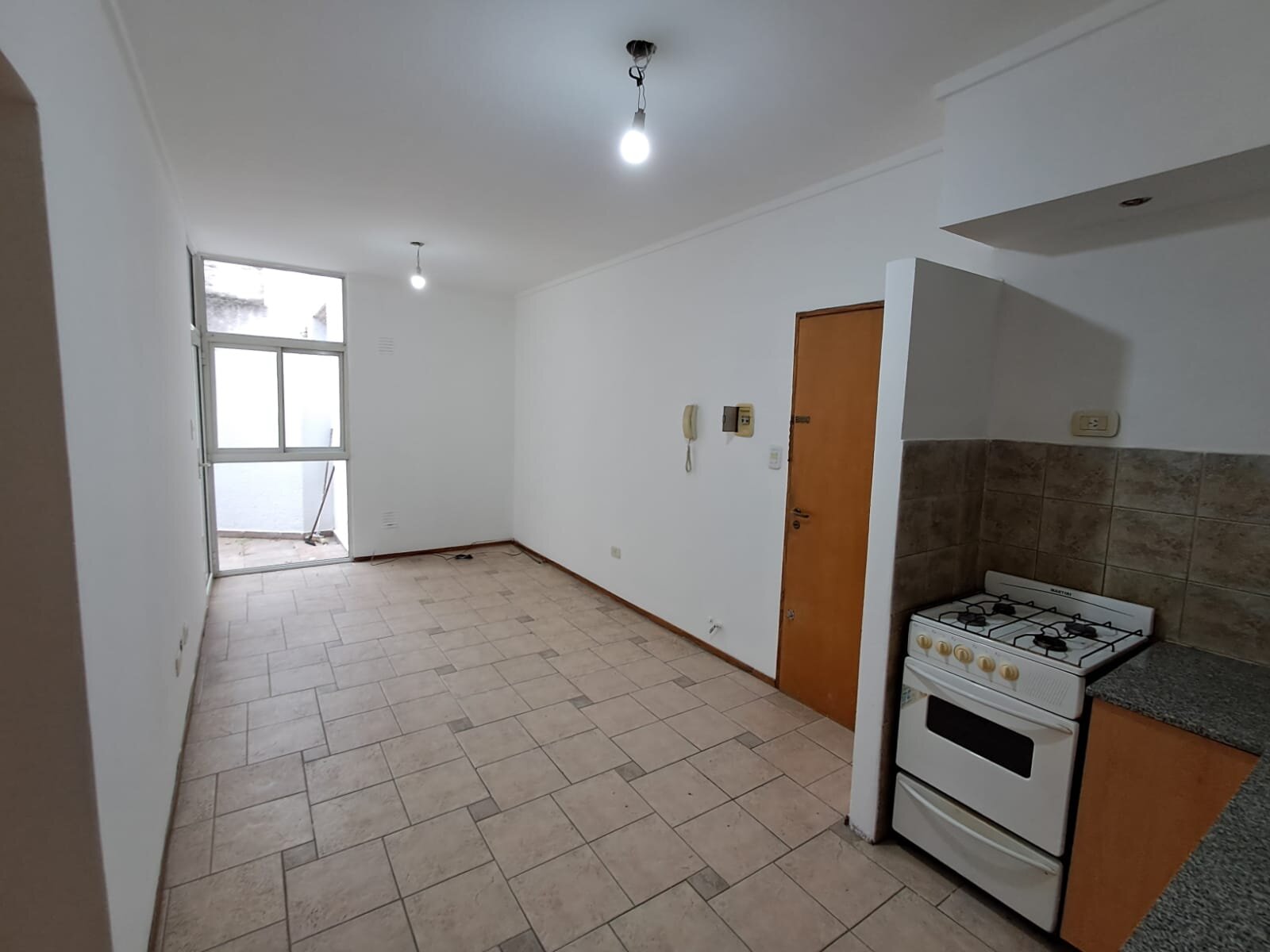1 DORMITORIO ALQUILER — foto 2