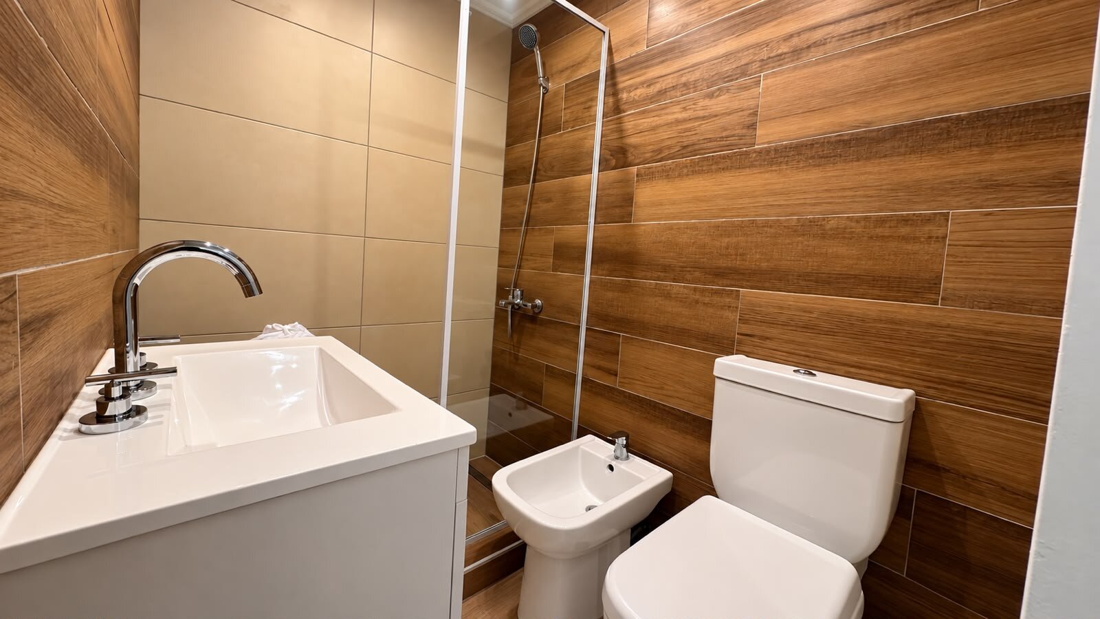 VENTA 2 AMBIENTES AL FRENTE - RECICLADO - 10