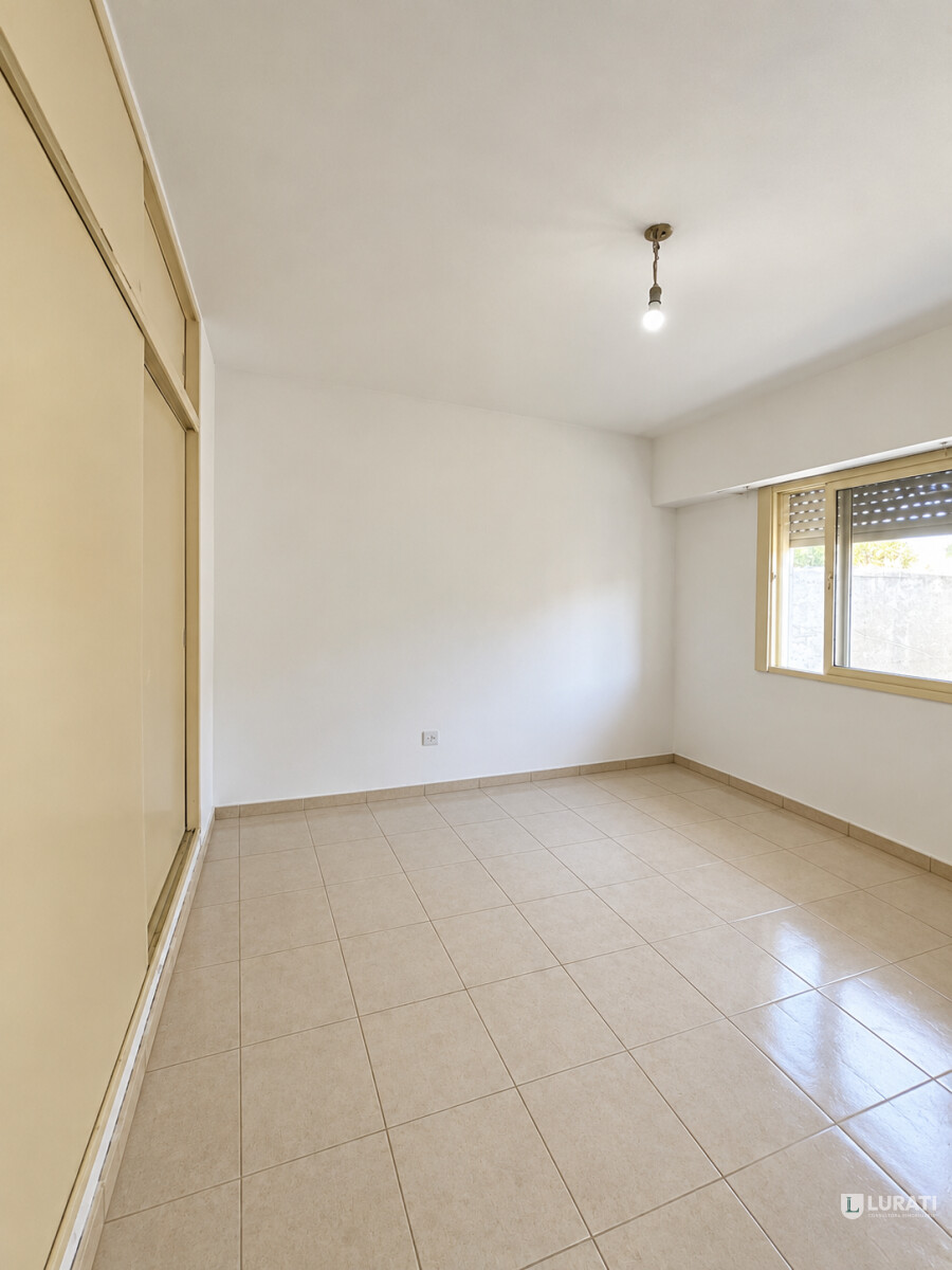VENTA DEPTO 1 DORM. BARRIO ARROYITO — foto 3