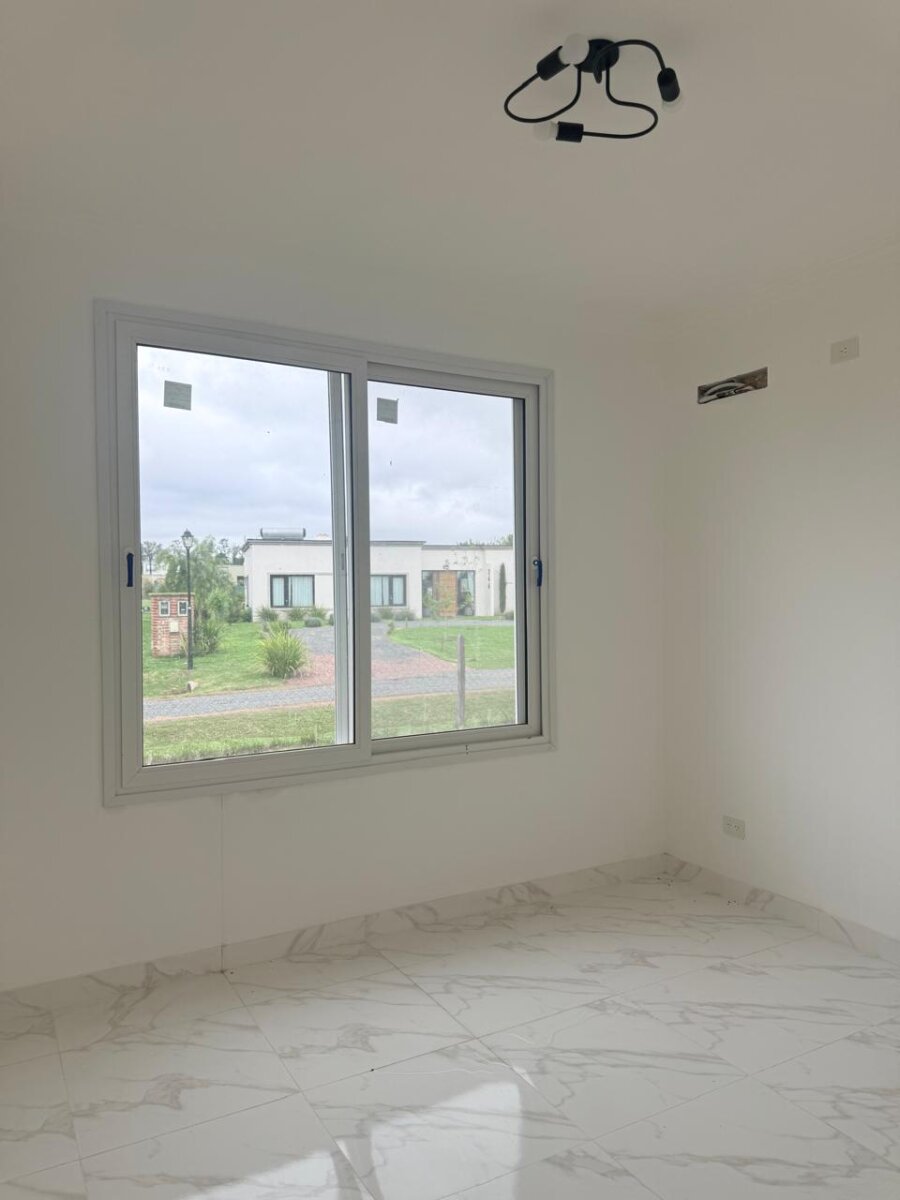 VENTA-Casa 4 amb. en Medal Country Club Acepta Permuta/Financiación - 20