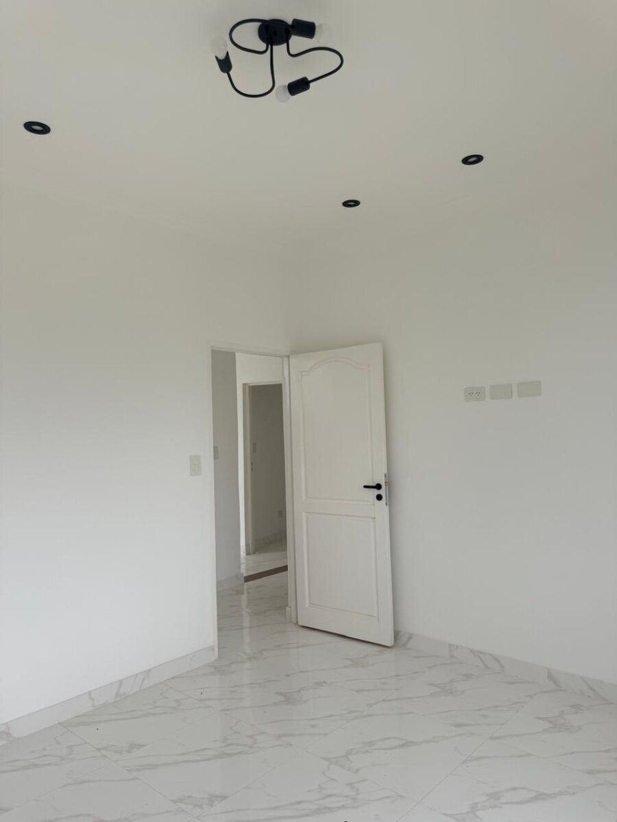VENTA-Casa 4 amb. en Medal Country Club Acepta Permuta/Financiación - 16
