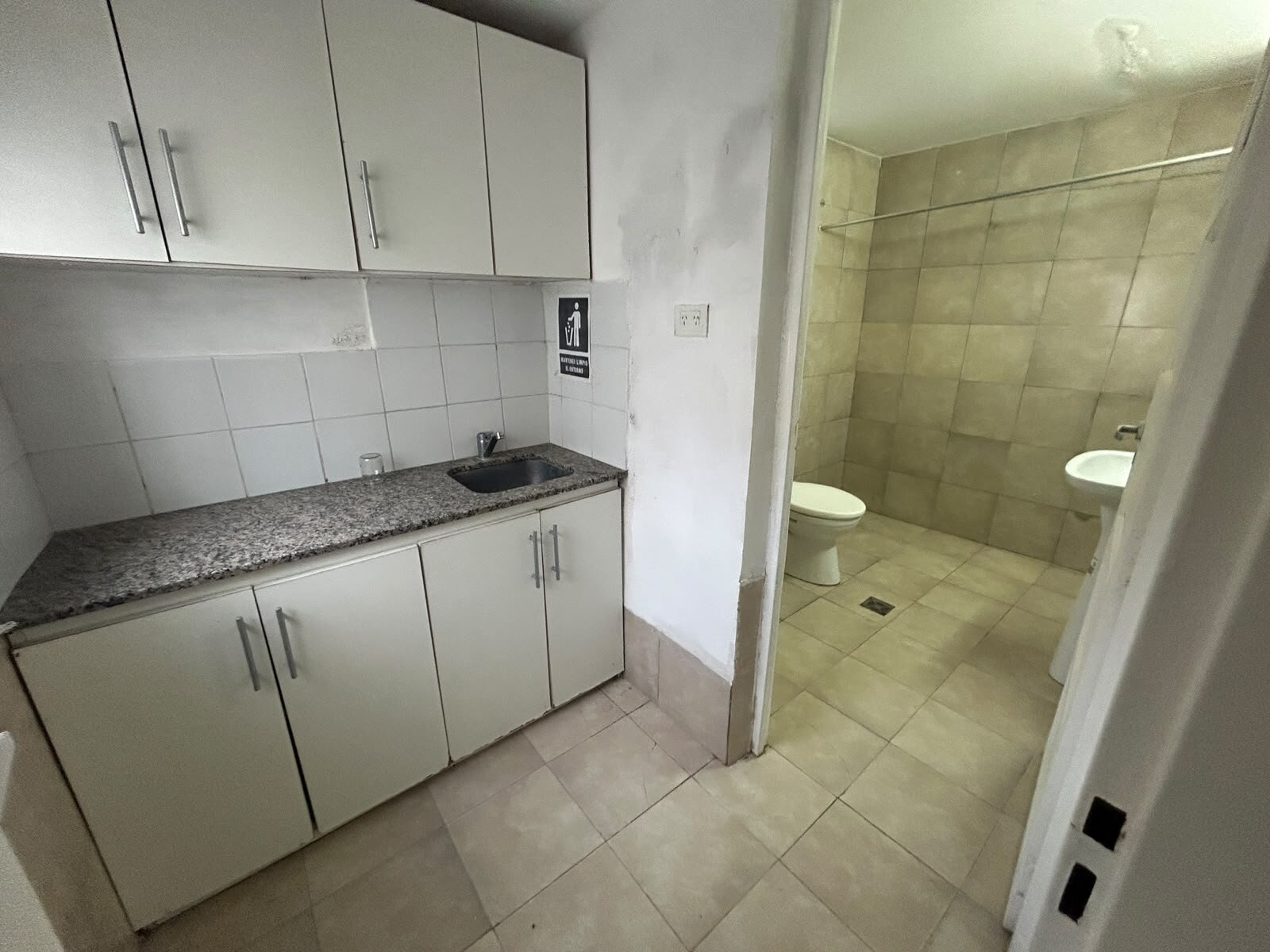 ALQUILER DE LOCAL 67m² COMERCIAL/PROFESIONAL-PILAR - 5