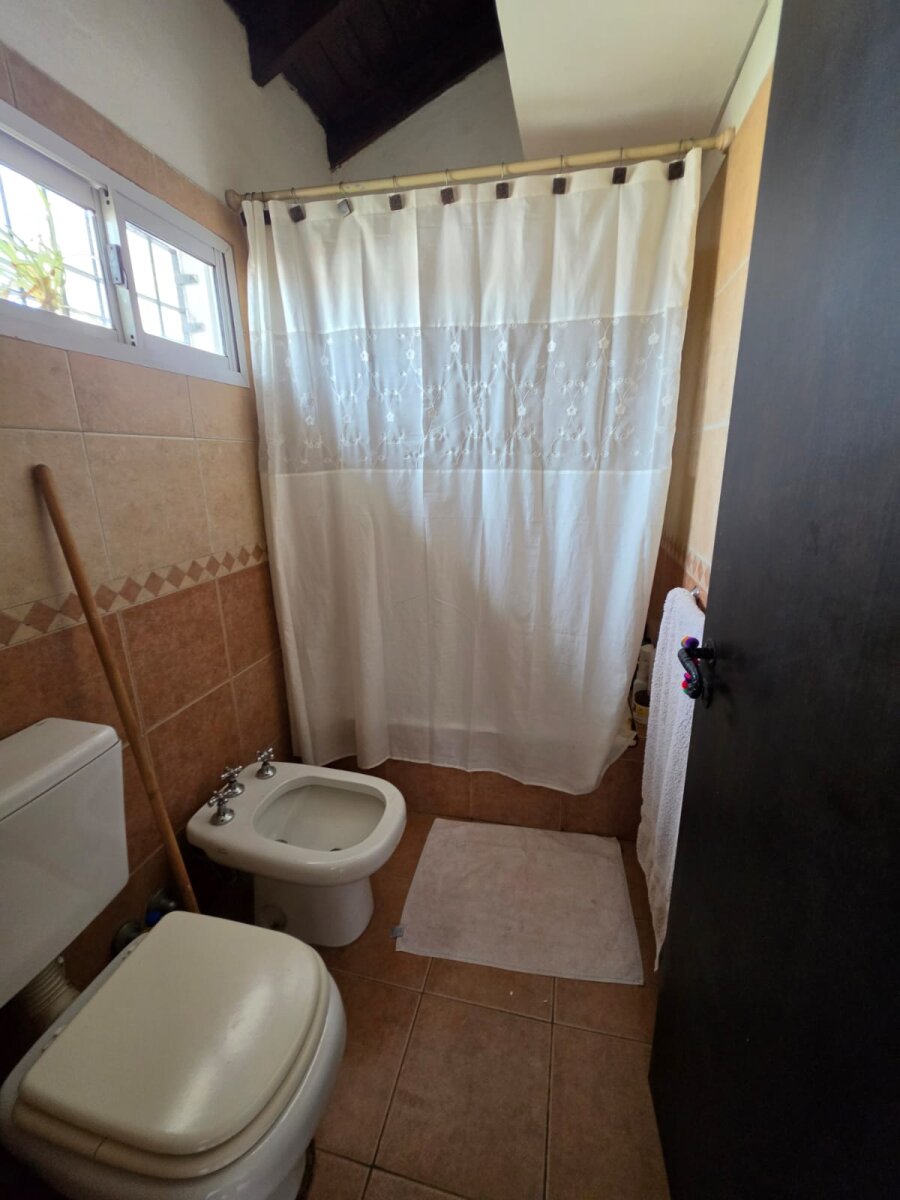 VENTA CHALET 4 AMB. RAMOS MEJIA - 16