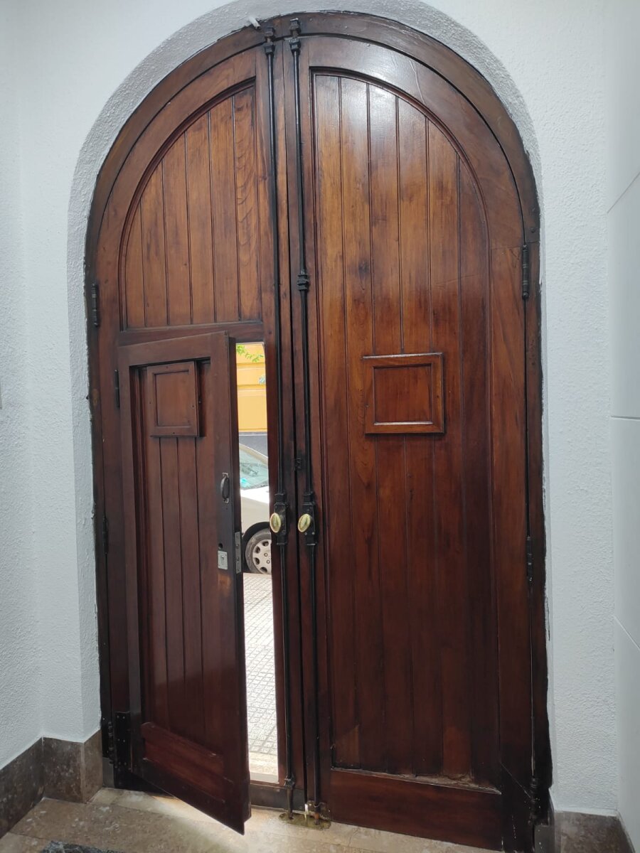 Monserrat, Solís 300, $ 600,000 + expensas Setp 2026 ($153,000)+ servicios. 09-10-26 ¡¡¡ SIN AMOBLAR !!! ¡¡¡ SIN AMOBLAR !!! - 13