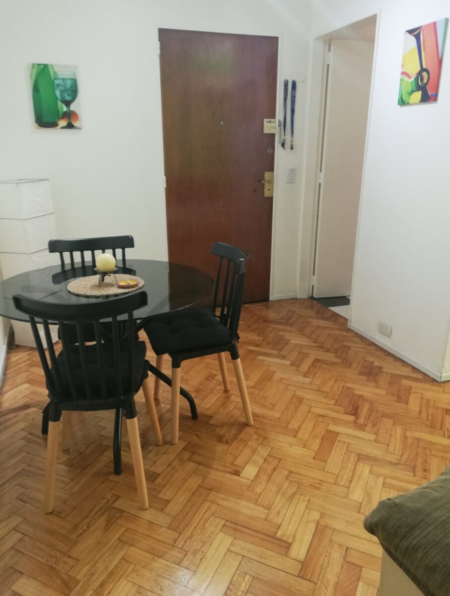 Palermo Chico, Bulnes 2600, 3 er piso,2 amb, 45m2, u$s 1,100 con expensas incluídas. Servicios a cargo del inquilino. - 2