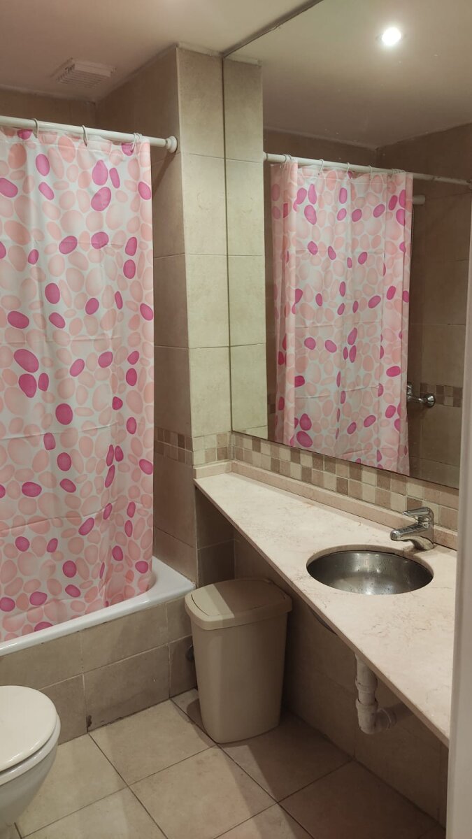 Palermo, Oro 2300, 2do, 2 amb, 35m2, u$s 700 + servicios . 30-10-26. - 10