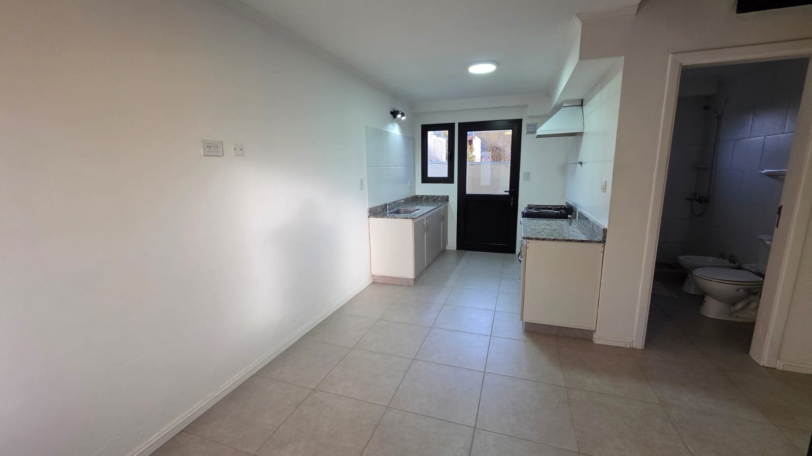 DÚPLEX DE 2 DORMITORIOS EN BARRIO BUENOS AIRES — foto 5