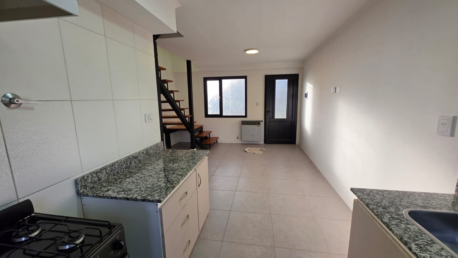 DÚPLEX DE 2 DORMITORIOS EN BARRIO BUENOS AIRES — foto 3