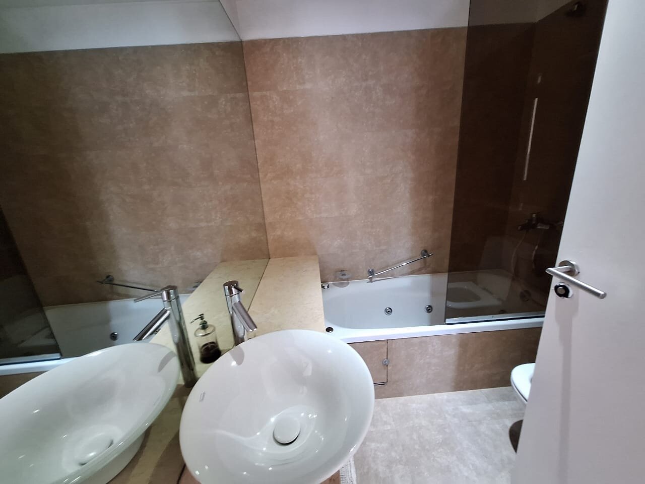 Palermo, Thames 2100, 3 amb, 95m2, u$s 3,000 todo incluído con tope de luz. 05-11-26 - 38