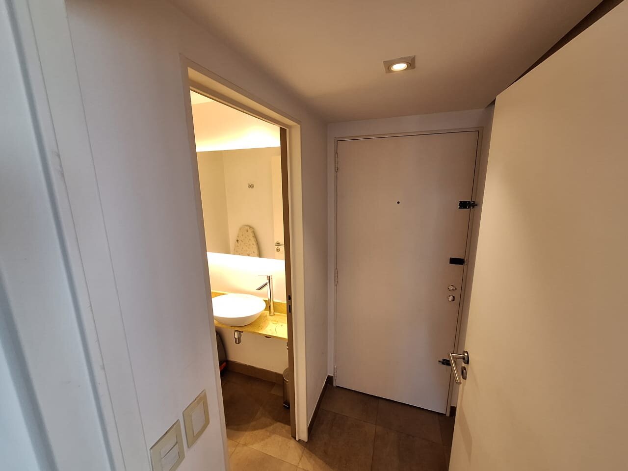 Palermo, Thames 2100, 3 amb, 95m2, u$s 3,000 todo incluído con tope de luz. 05-11-26 - 28