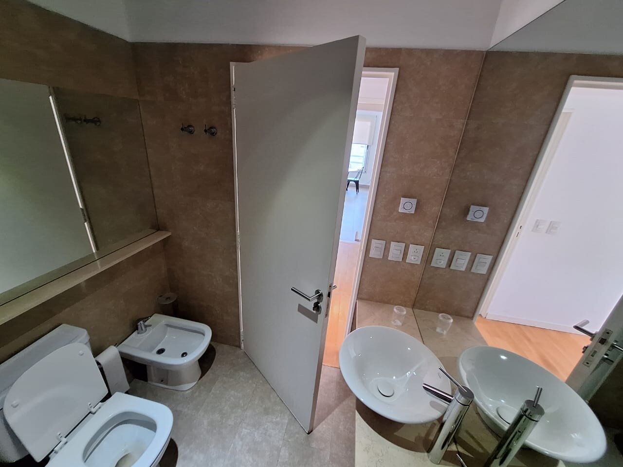 Palermo, Thames 2100, 3 amb, 95m2, u$s 3,000 todo incluído con tope de luz. 05-11-26 - 40