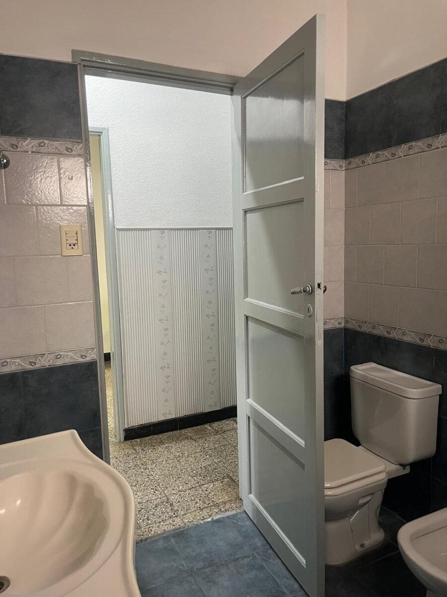 PESSAN Y LARREA BARRIO AZCUENAGA AMPLIA CASA 3 DORMITORIOS — foto 15