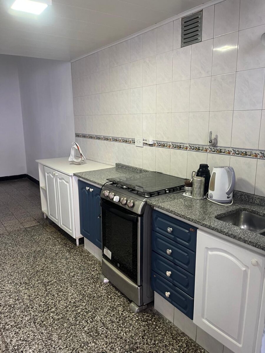 PESSAN Y LARREA BARRIO AZCUENAGA AMPLIA CASA 3 DORMITORIOS — foto 14