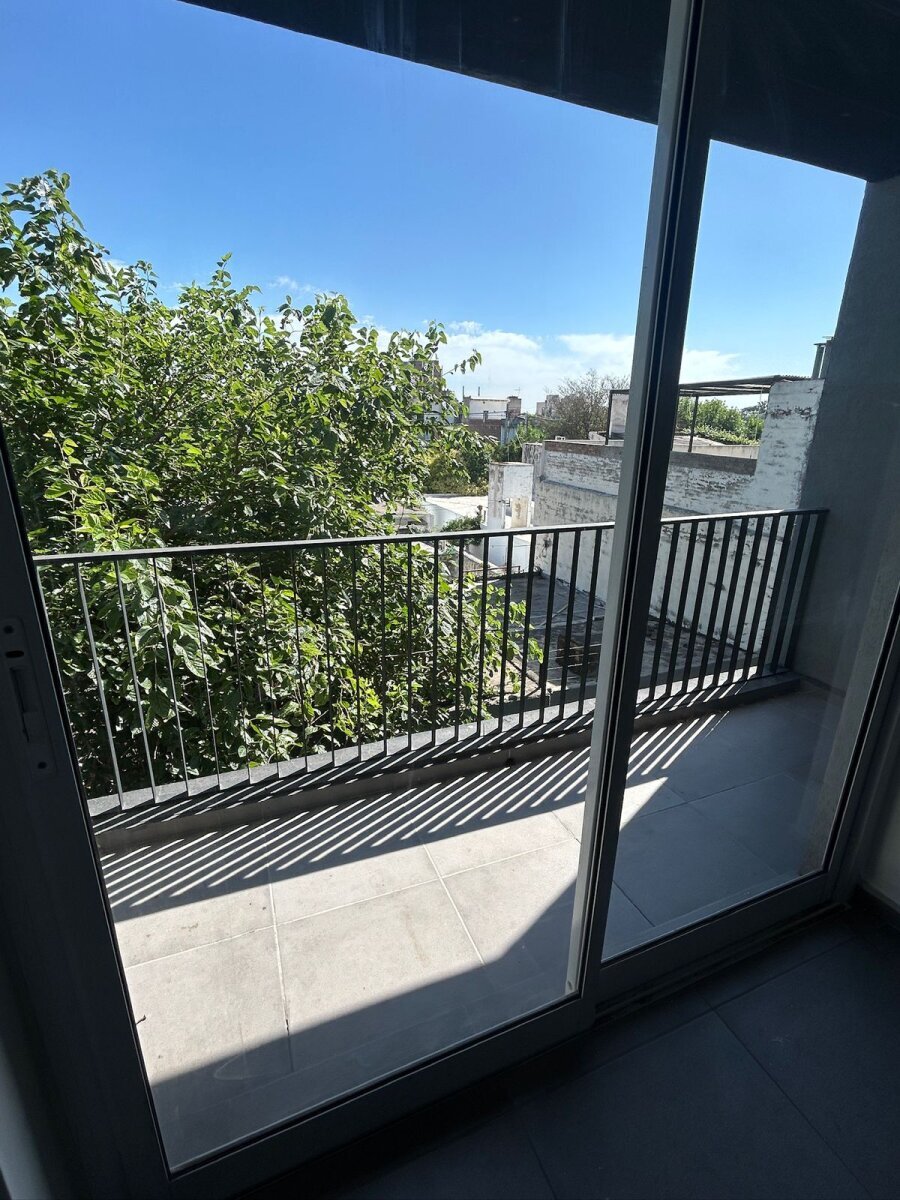 ALQUILER DPTO 1 DORMITORIO CON COCHERA Y BALCON - ALBERDI - Imagen 9