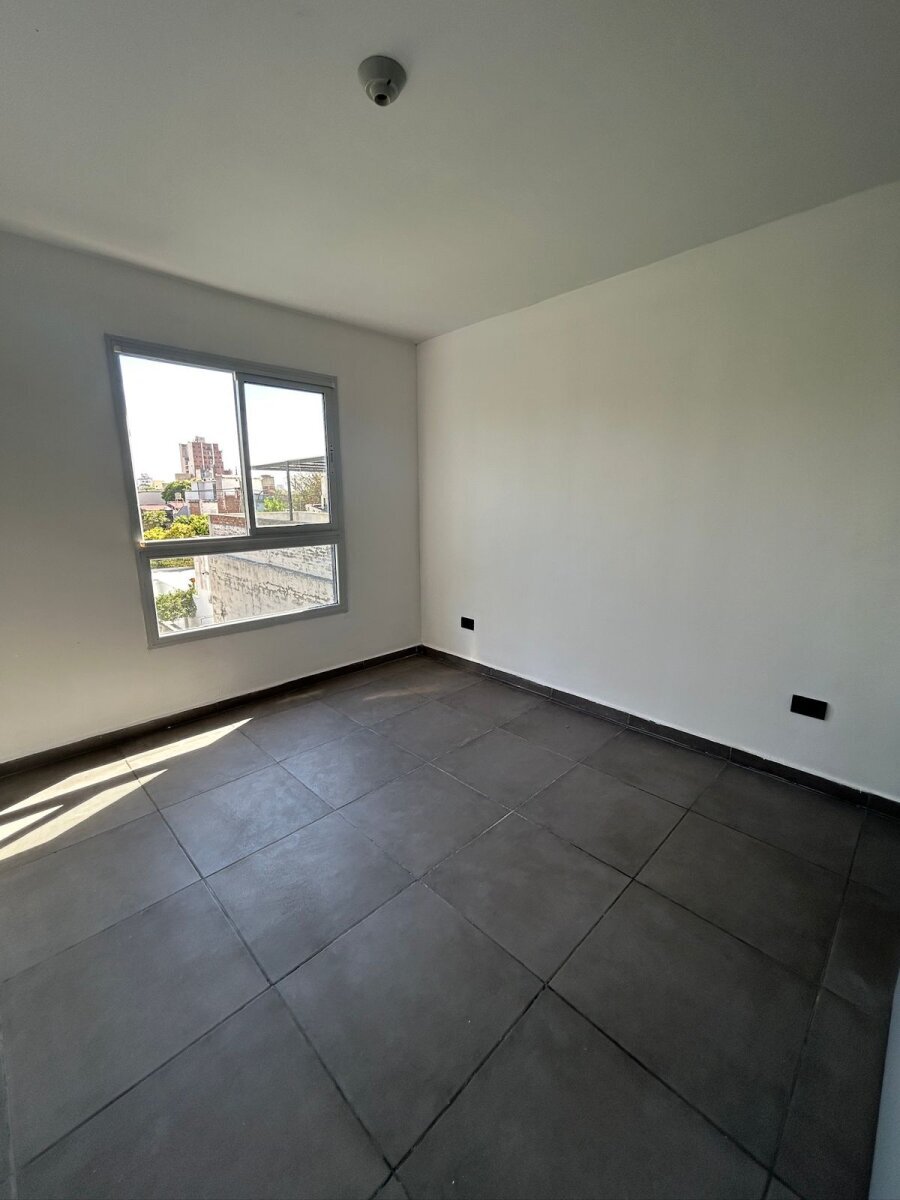 ALQUILER DPTO 1 DORMITORIO CON COCHERA Y BALCON - ALBERDI - Imagen 10