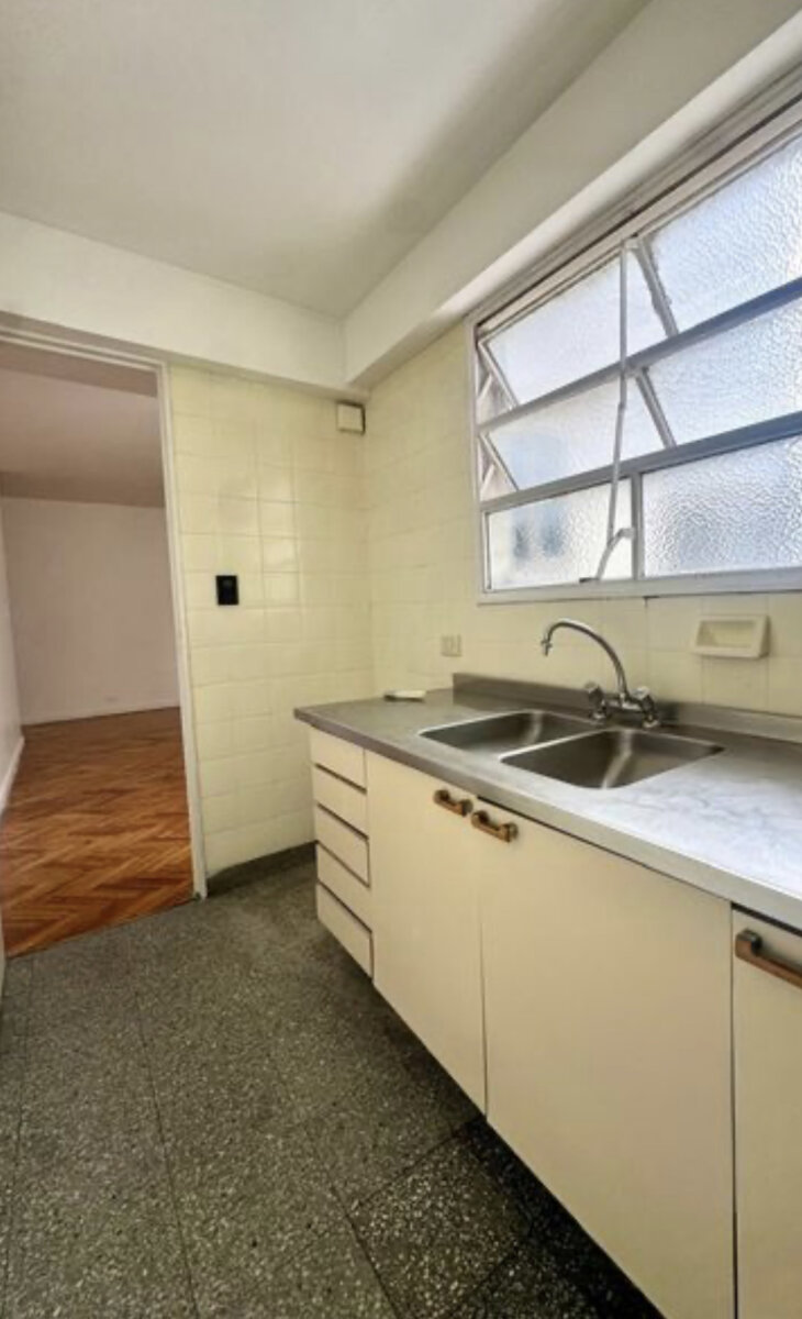 BELGRANO - OPORTUNIDAD!! 2 AMB LUMINOSOS A RECICLAR - U$S100.000 — foto 11