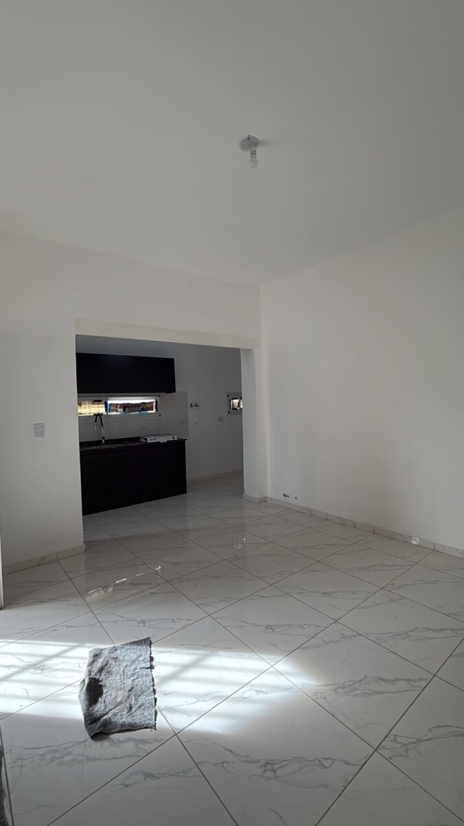 Barrio San Martin- Casa de 2 dormitorios con patio — foto 2