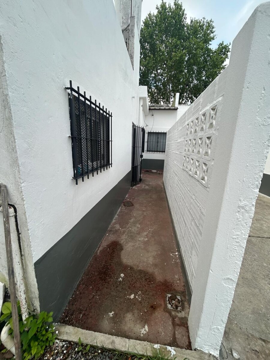 ALQUILER COMECIAL predio 1200m²-MICROCENTRO PILAR - 5