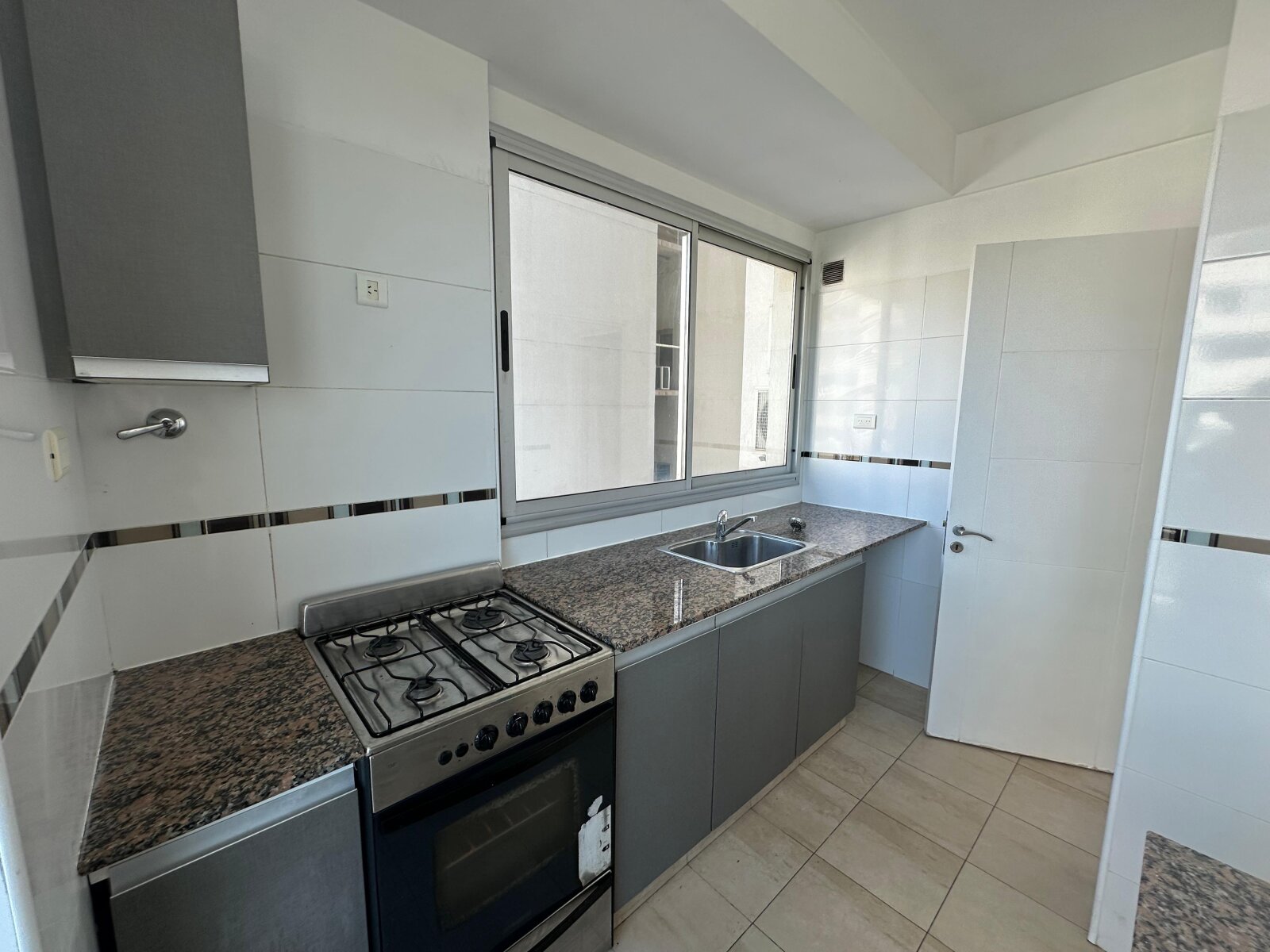 ALQUILER 2 AMBIENTES PREMIUM EN QUILMES CENTRO - 16