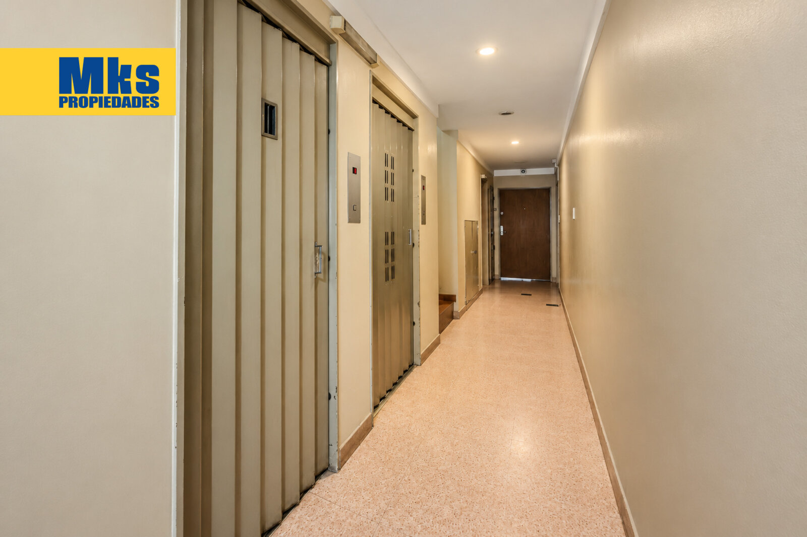 Departamento de 5 Ambientes c/dep en Venta 204 m2 con balcon aterrazado, cochera y baulera. - 42