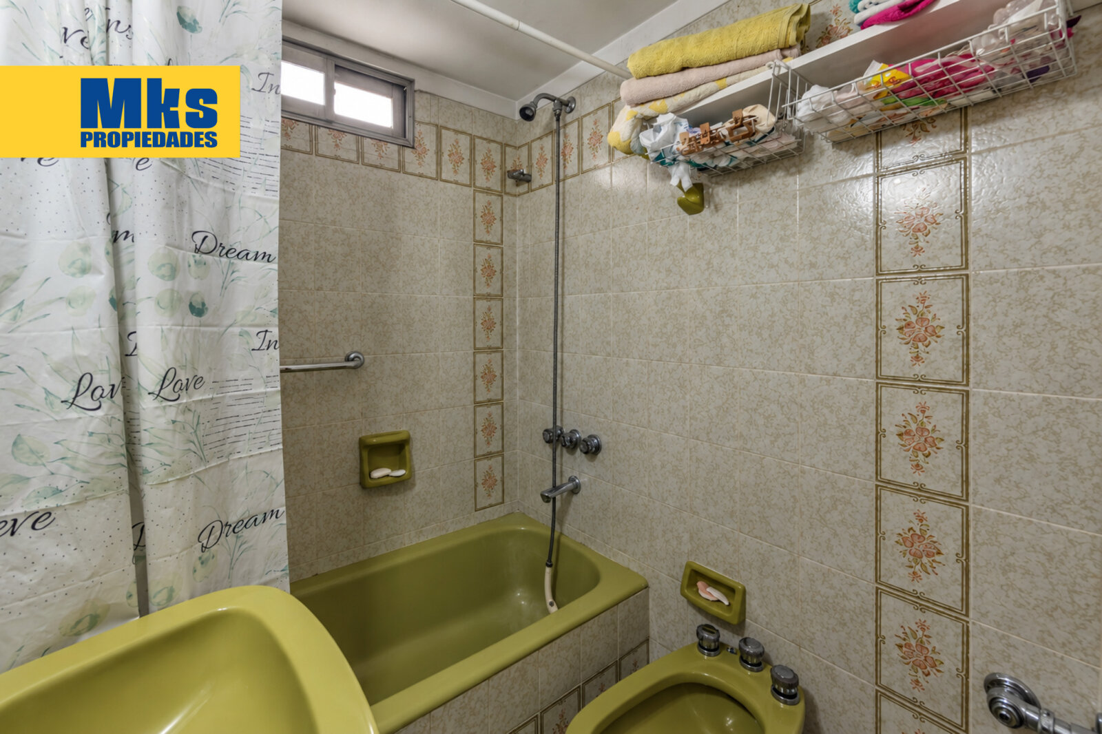 Departamento de 5 Ambientes c/dep en Venta 204 m2 con balcon aterrazado, cochera y baulera. - 17