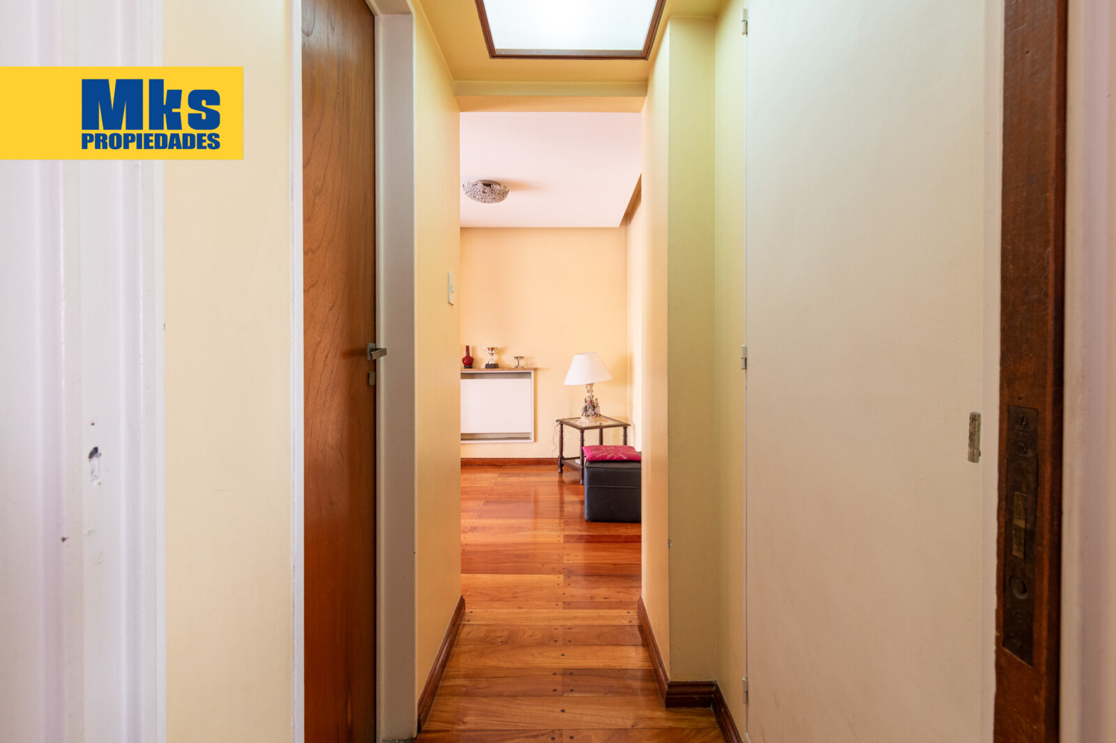 Departamento de 5 Ambientes c/dep en Venta 204 m2 con balcon aterrazado, cochera y baulera. - 38