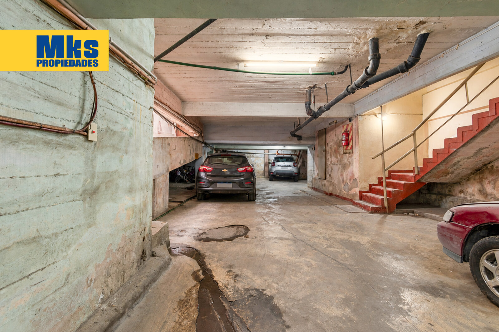 Departamento de 5 Ambientes c/dep en Venta 204 m2 con balcon aterrazado, cochera y baulera. - 41