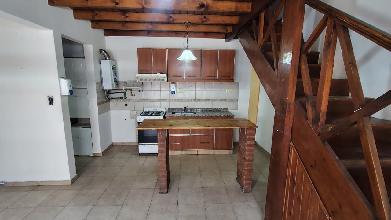 Departamento 3 ambientes/ tipo duplex - Alquiler — foto 5