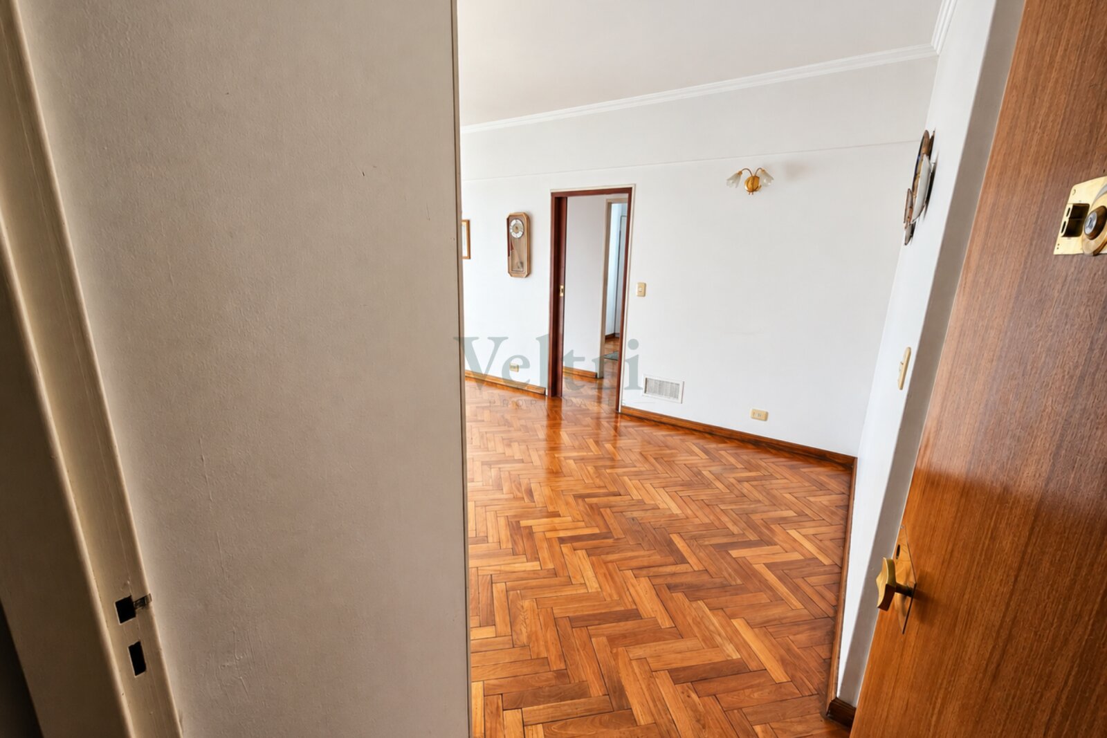 VENTA DEPARTAMENTO 4 AMBIENTES CON BAULERA - 2