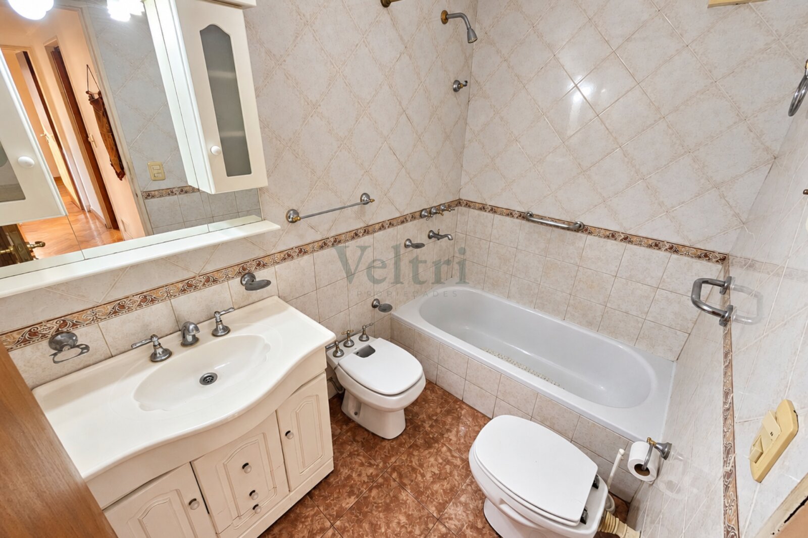 VENTA DEPARTAMENTO 4 AMBIENTES CON BAULERA - 18