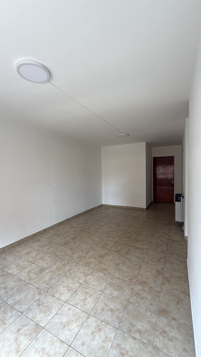 Maipú 10 - Excelente ubicación - Un dormitorio - Imagen 3
