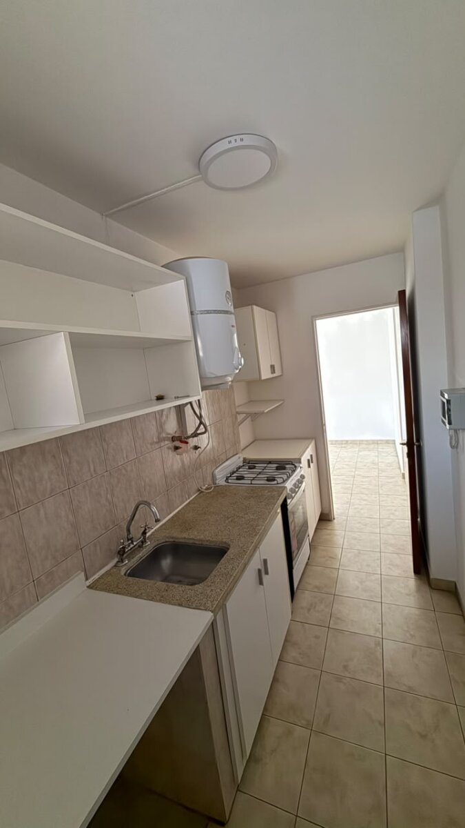 Maipú 10 - Excelente ubicación - Un dormitorio - Imagen 4