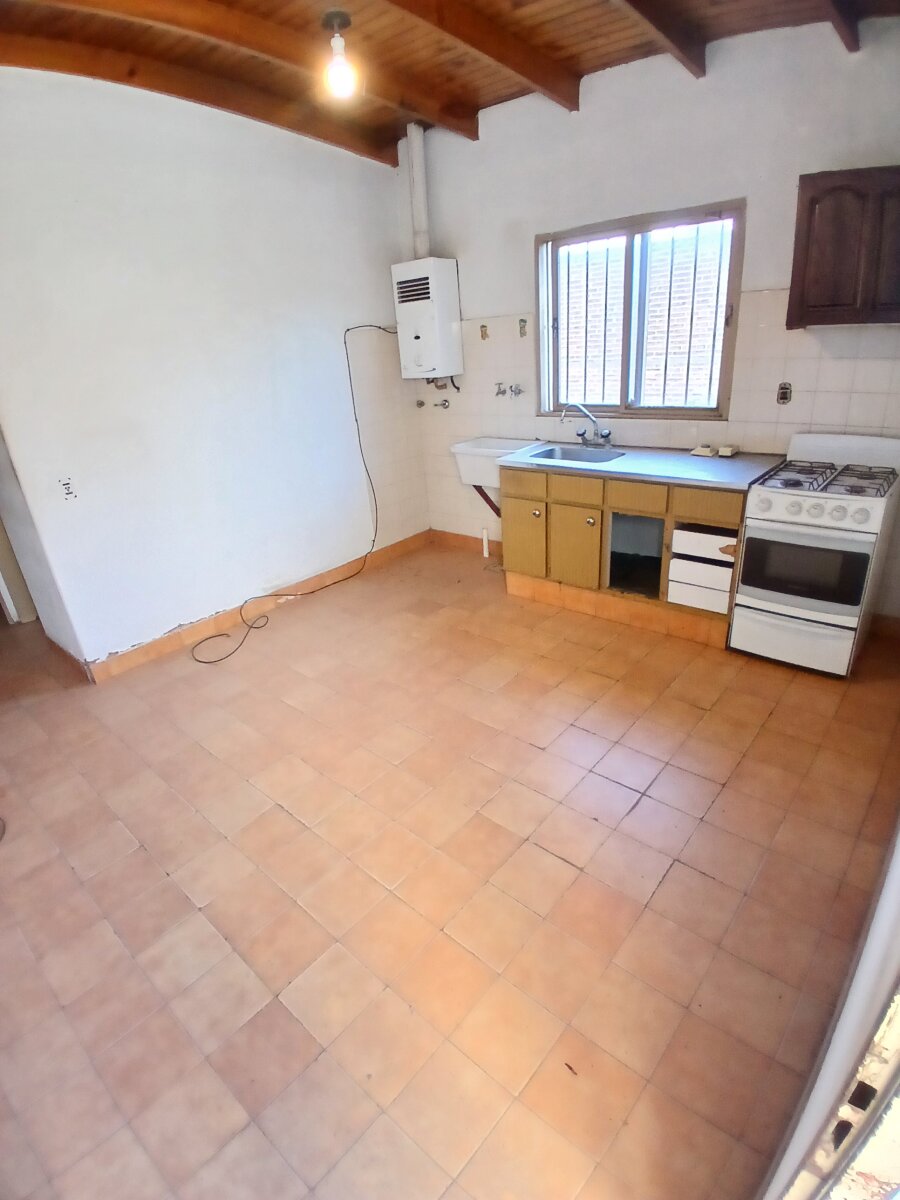 Galpon en Venta , barrio Los Almendros - 7