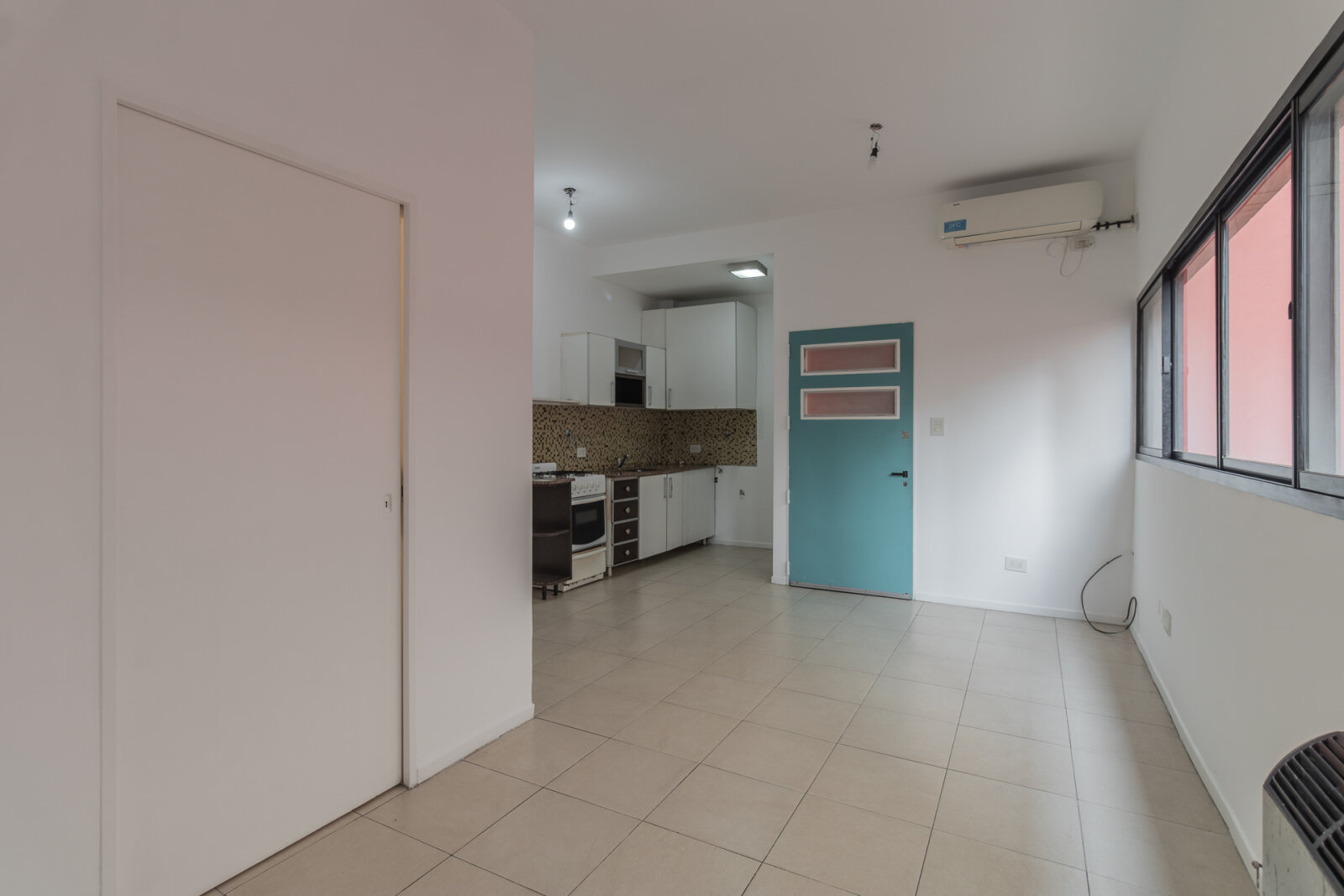 PH 2 ambientes con terraza propia, primer piso por escalera- Apto crèdito - 10
