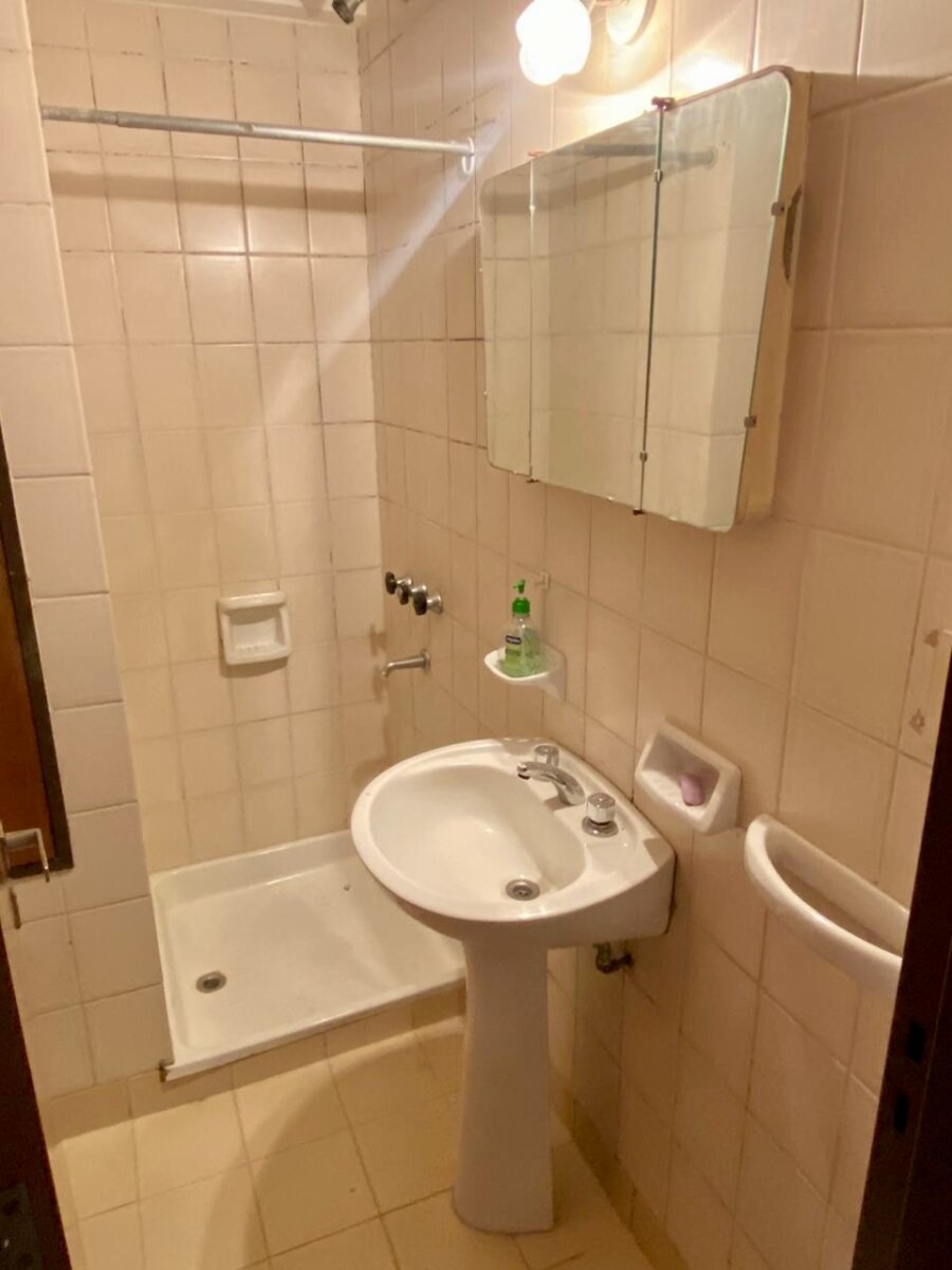 Planta Baja con 2 Patios y 1 Dormitorio. La Sexta. — foto 7