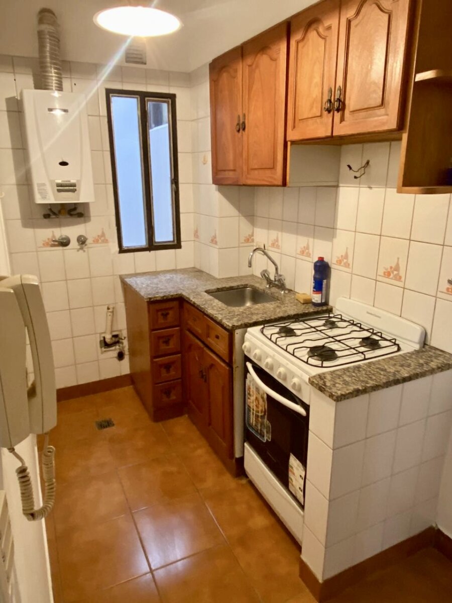 Planta Baja con 2 Patios y 1 Dormitorio. La Sexta. — foto 5