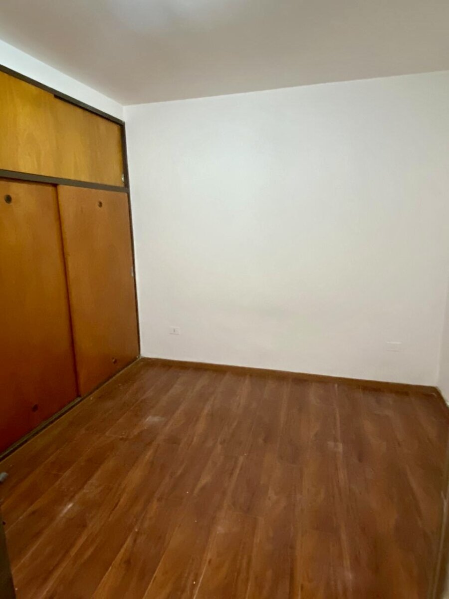 Planta Baja con 2 Patios y 1 Dormitorio. La Sexta. — foto 10