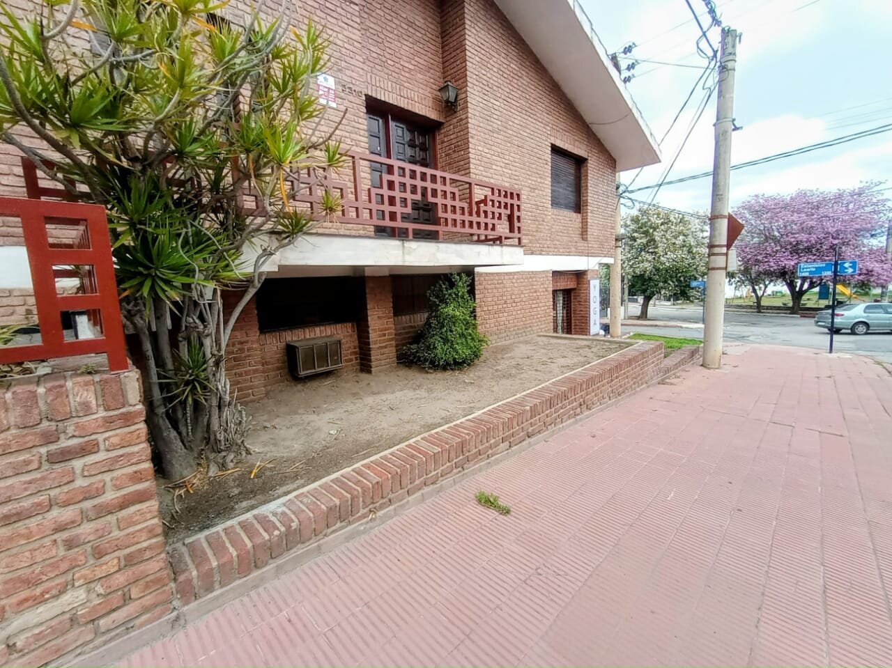 ALQUILER CASA Bº PARQUE SAN VICENTE — foto 2