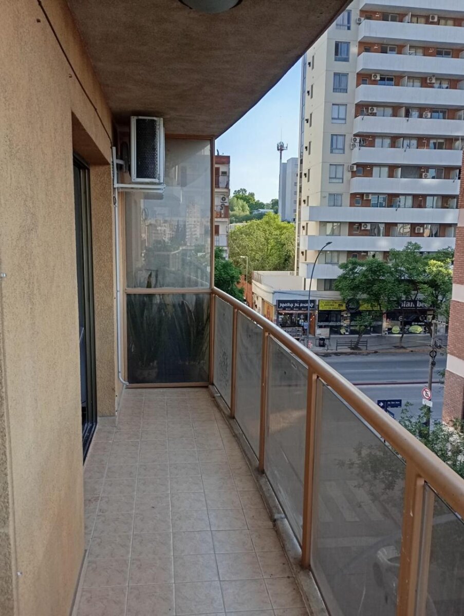 ALQUILER Departamento 1 dormitorio amoblado con balcón – Bv. San Juan 736 - Imagen 10
