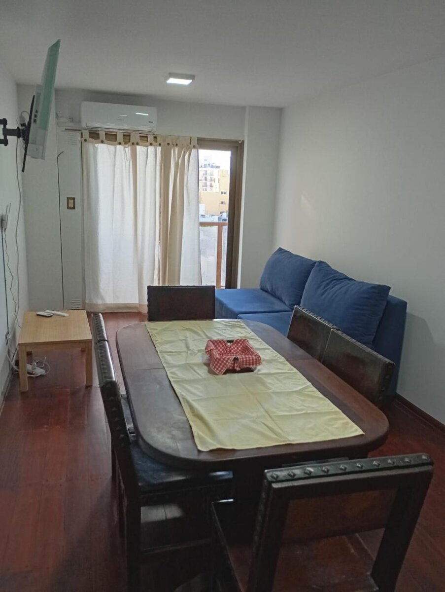 ALQUILER Departamento 1 dormitorio amoblado con balcón – Bv. San Juan 736 - Imagen 2